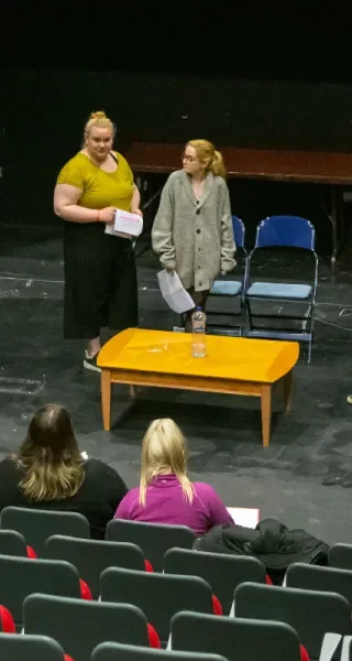 Mac Anna Stage