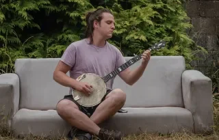 DkIT Applied Music Graduate, Ryan McAuley wins big on banjo at the 2018 Freshgrass Festival USA