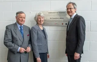 General John de Chastelain and MaryAnn de Chastelain with DkIT President, Michael Mulvey, PhD at the unveiling of the new de Chastelain Library Plaque