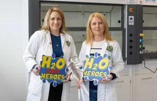 Dr Caroline Gilleran Stephens and Dr Suzanne Linnane of H2O Heroes