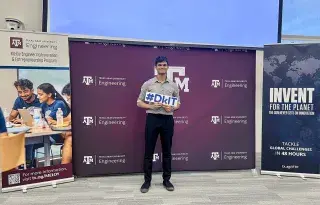 Christopher D’mello at Invent for the Planet