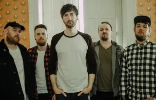 Versive release new single 'The Problem'