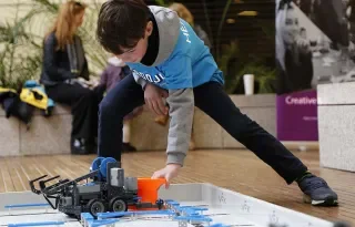 Young Ninja Learns About Vex Robotics at DkIT Megadojo