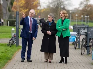Dr Diarmuid O’Callaghan, President of DkIT; Professor Jocelyn Bell Burnell; Dr Edel Healy Head of School of Health & Science;