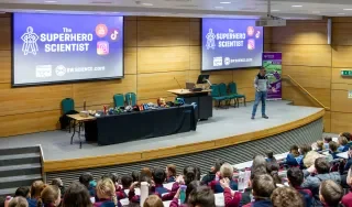 The Superhero Scientist presenting to local Primary Schools