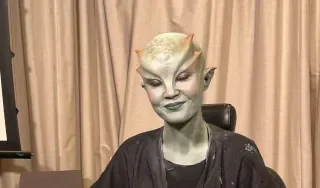The alien transformation during the Prosthetics and Make up Masterclass