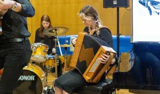 Reworking Folklore for Sound, Stage and Screen