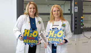 Dr Caroline Gilleran Stephens and Dr Suzanne Linnane of H2O Heroes