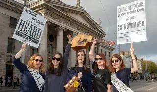 (L-R): Dr Ann-Marie Hanlon (DkIT), Rossella Bottone (Girls Rock Dublin), Joanne Cusack (Fair Plé), Sinéad Furlong (Mnásome) and Dr Laura Watson (Sounding the Feminists, Maynooth University) pictured outside GPO, Dublin to demand better representation for women in Ireland’s cultural history.