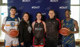 Tiago Pereira (DkIT/Drogheda Wolves), Barbara Kelly (Drogheda Wolves), Kate Kelly (DkIT/Swords Thunder), Paul Carr (Swords Thunder Head Coach), Daniel Ayoade (DkIT),