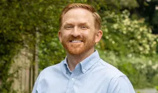 Dr. Ronan Bree